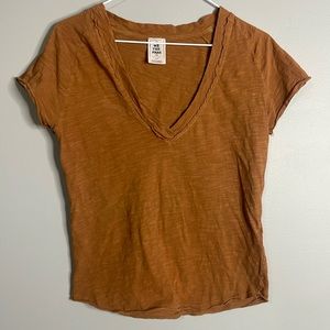 We the free basic brown T-shirt